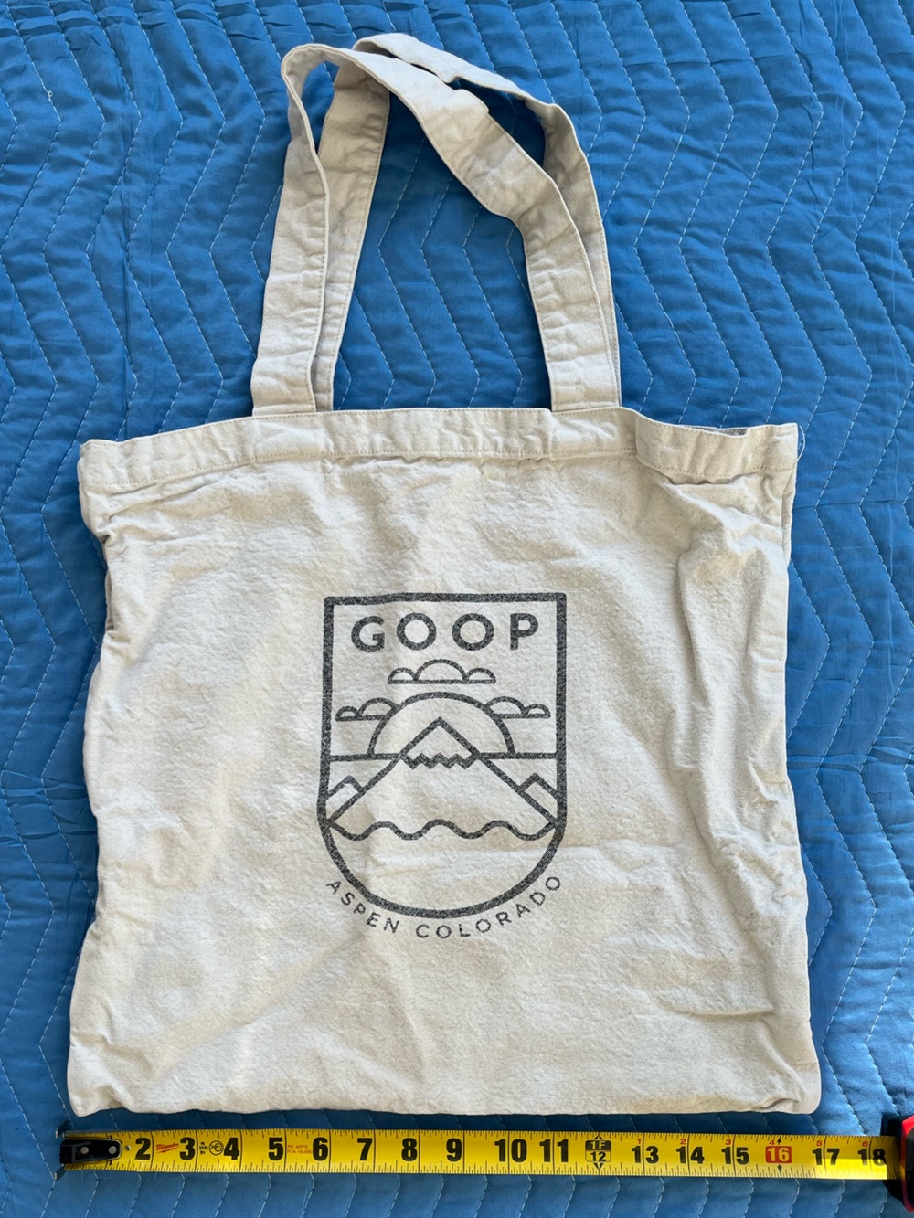 GOOP store ASPEN • discontinued • cool low key luxe • cotton canvas logo tote •